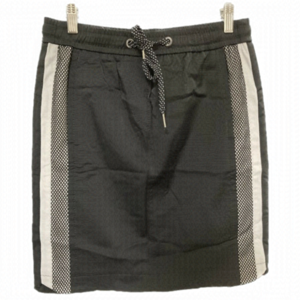 MARC CAIN ATHLETIC BLACK and WHITE SKIRT - Size Small